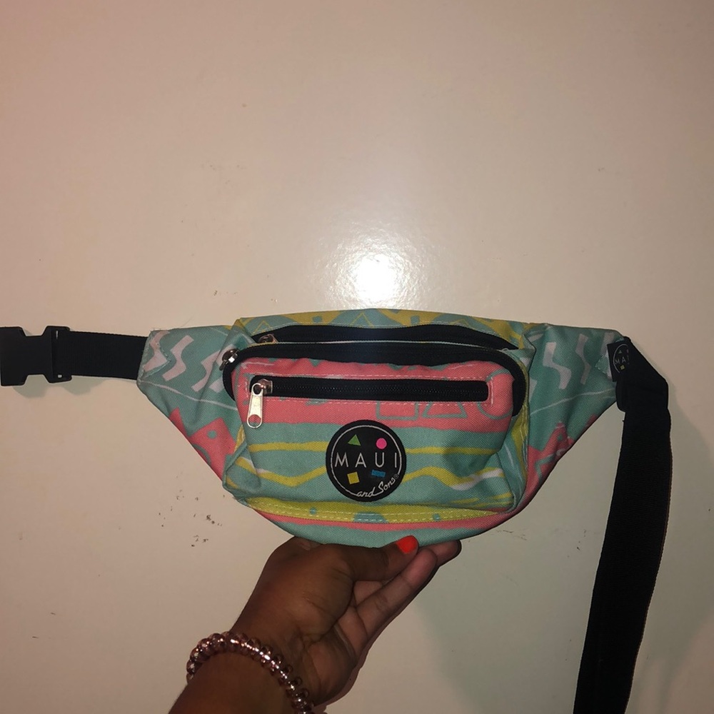 colorfu fanny pack
